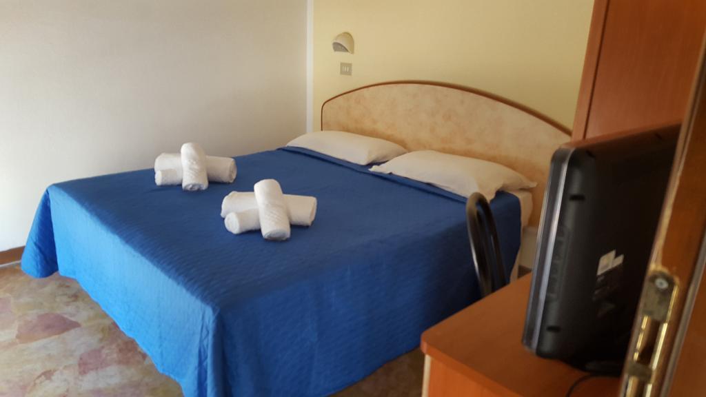 Hotel Ariosto Rimini Exterior photo